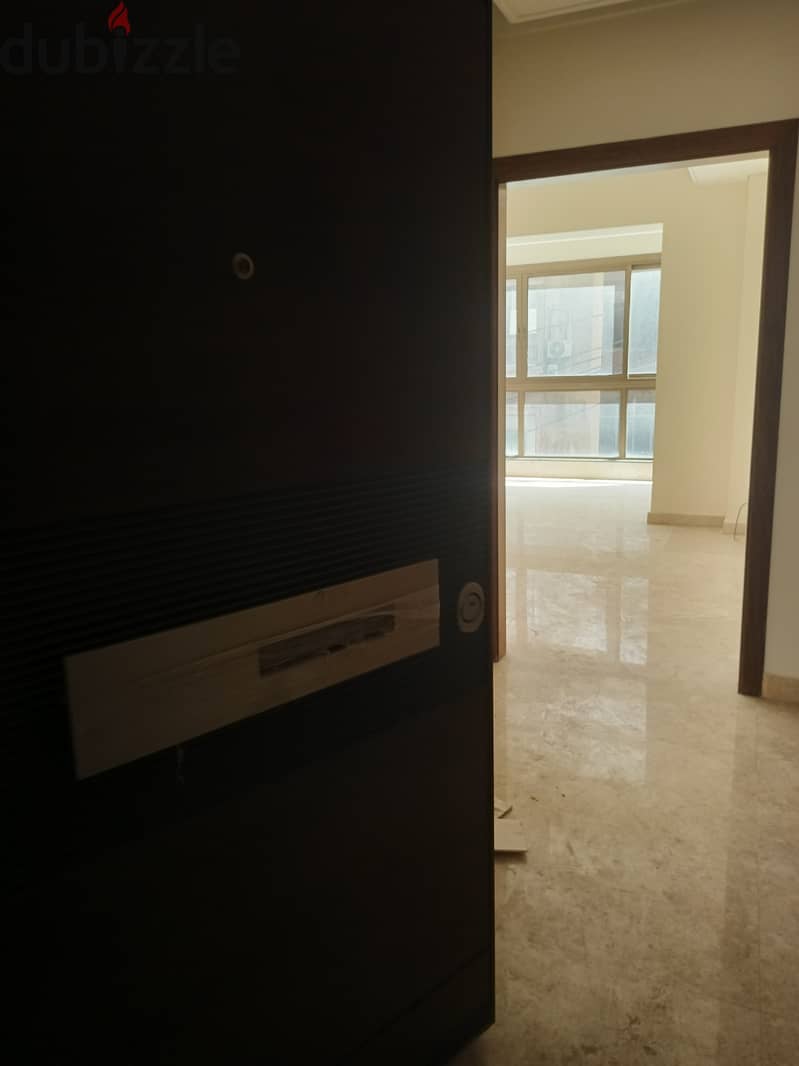 175m2 apartment for sale in Burj abi haydar شقة للبيع في برج أبيحيدر 5