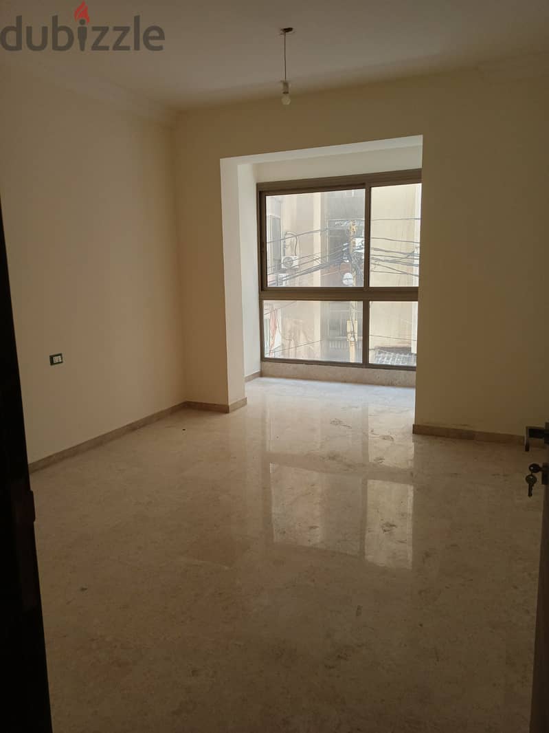 175m2 apartment for sale in Burj abi haydar شقة للبيع في برج أبيحيدر 11