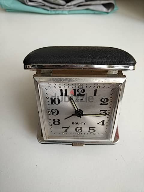 Vintage alarm clock - Not negotiable 1