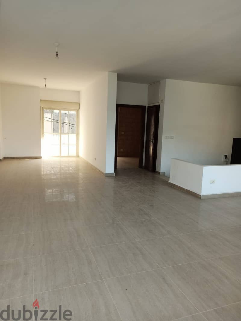 Penthouse In Zouk GOOD LOCATION  (200Sq) With Sea View, (ZM-143) 2