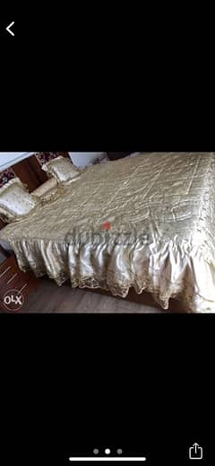 bridal bed set in like new