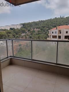 200m2 apartment having mountain/sea view for sale in Tilal Ain Saadeh