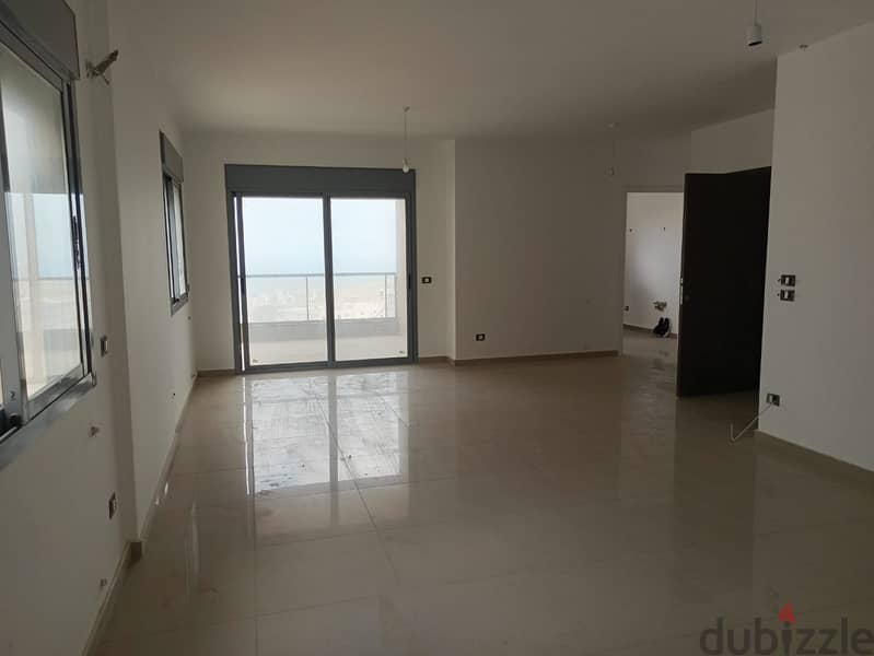 200m2 apartment having mountain/sea view for sale in Tilal Ain Saadeh 8