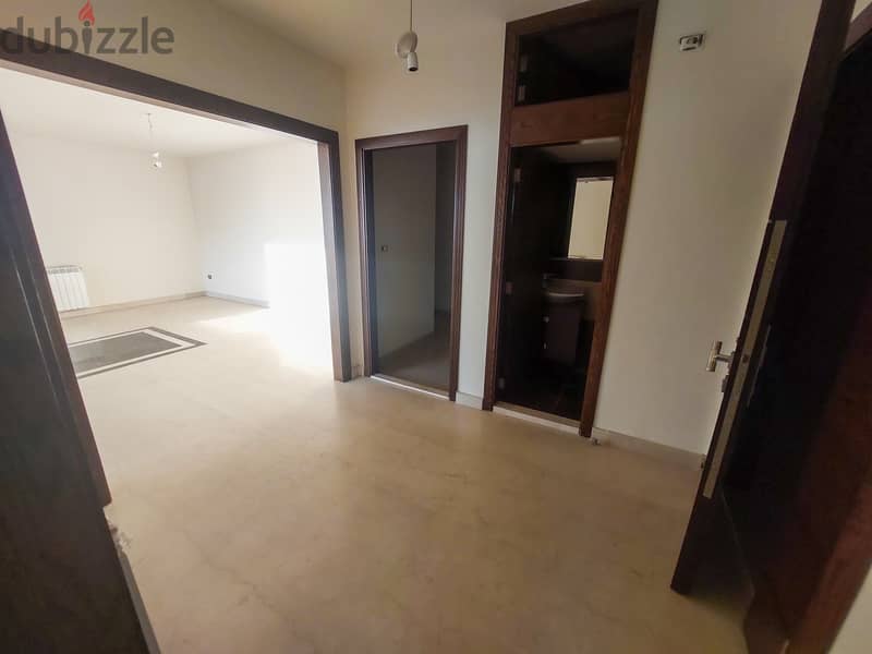 320 SQM Apartment in Elissar with View, Terrace/Garden 3