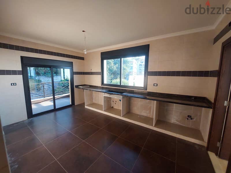 320 SQM Luxurious Apartment in Elissar, Metn with View 4