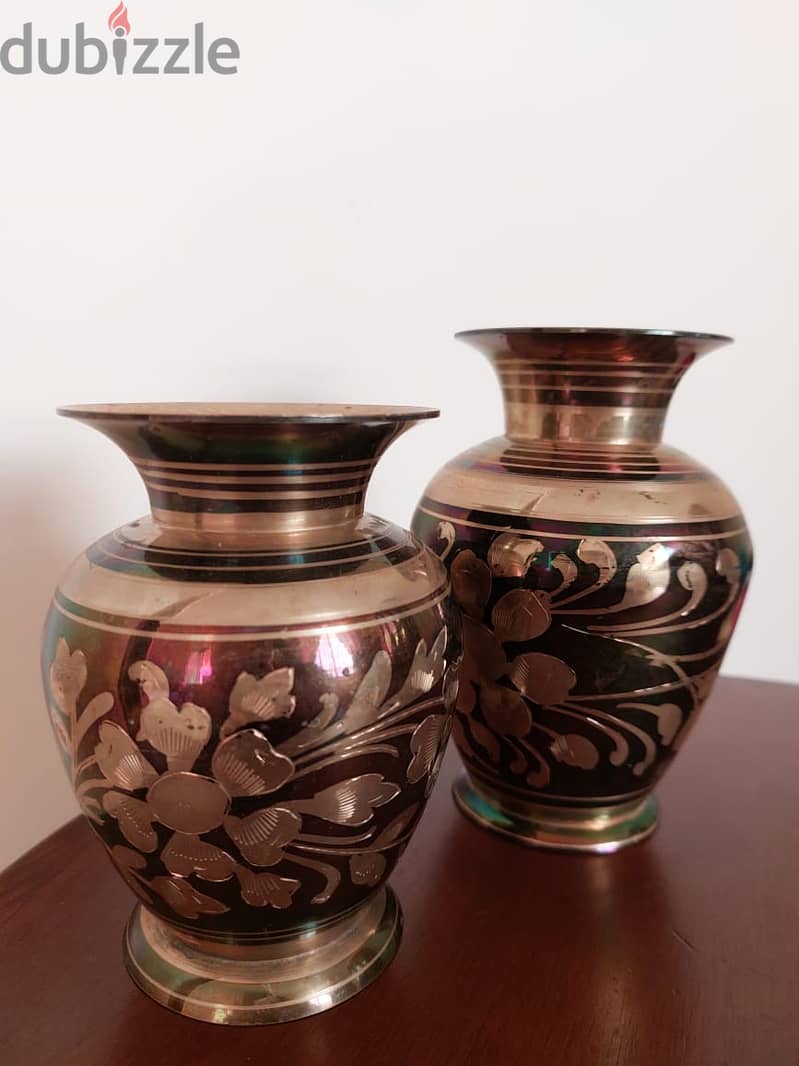 Antique Brass Vases - مزهرية نحاس 1