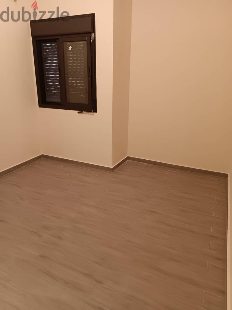 RWB104CH - Apartment for rent in Halat Jbeil شقة للإيجار في حالات جبيل 3
