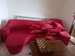 Elegant red sofa. ID design. 0