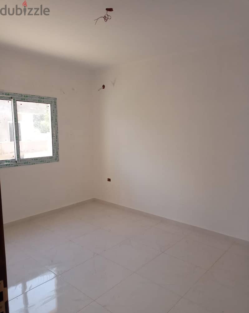 Apartment for sale in Deir Qoubel شقة للبيع في دير قوبل 2