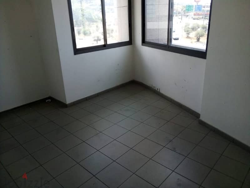 500 Sqm | Many Offices For Rent in Hazmieh 11