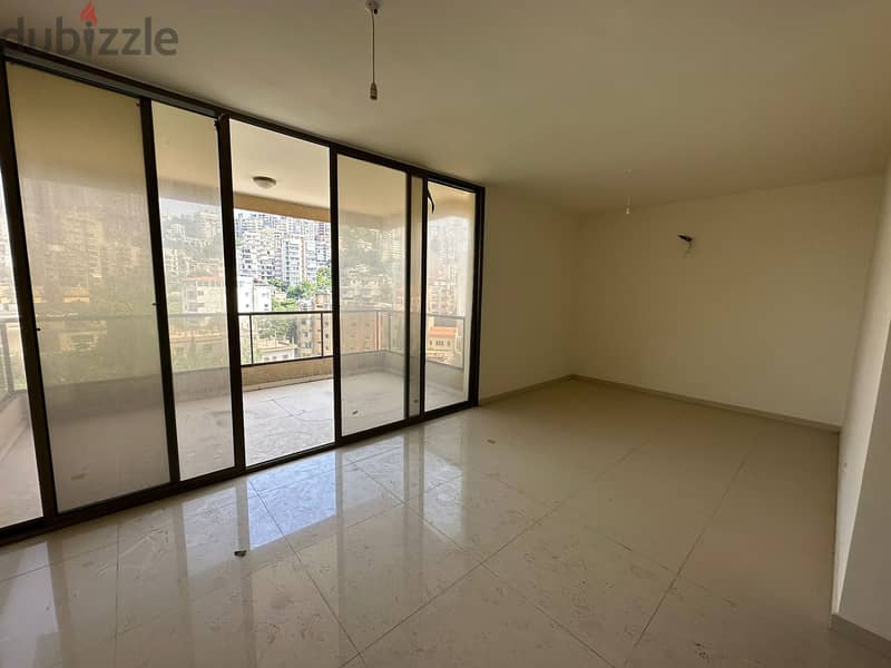 Luxury 135M2 Apartment for Sale in Antelias- شقة فخمة للبيع في انطلياس 4