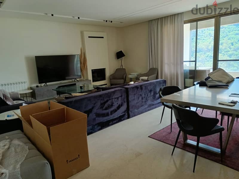 LUX, Furnished 250m2, 3 bedrooms apartment for rent in Rabweh 2