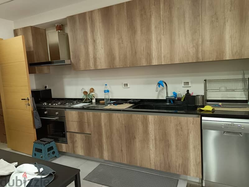 LUX, Furnished 250m2, 3 bedrooms apartment for rent in Rabweh 5