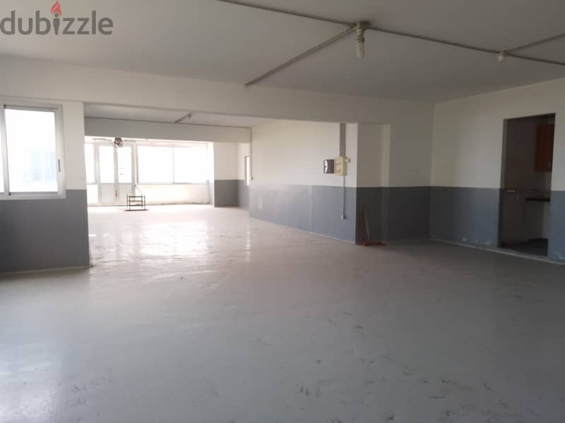 A 300 m2 factory with open space area  for rent in Mazraat yachouh 12