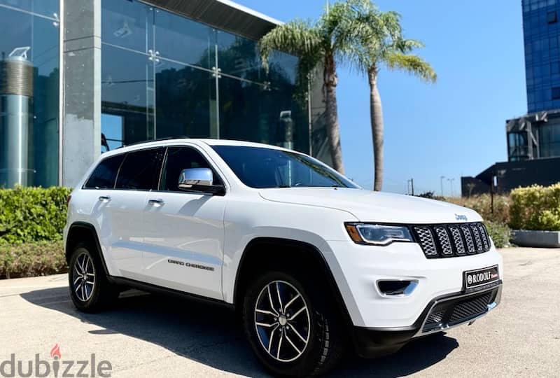 Grand Cherokee V6 Limited Plus Panoramic roof 2