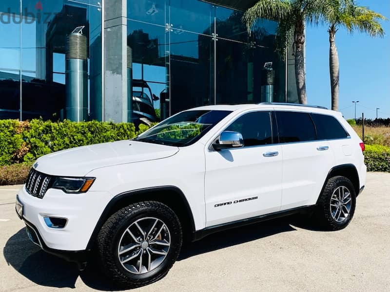 Grand Cherokee V6 Limited Plus Panoramic roof 4