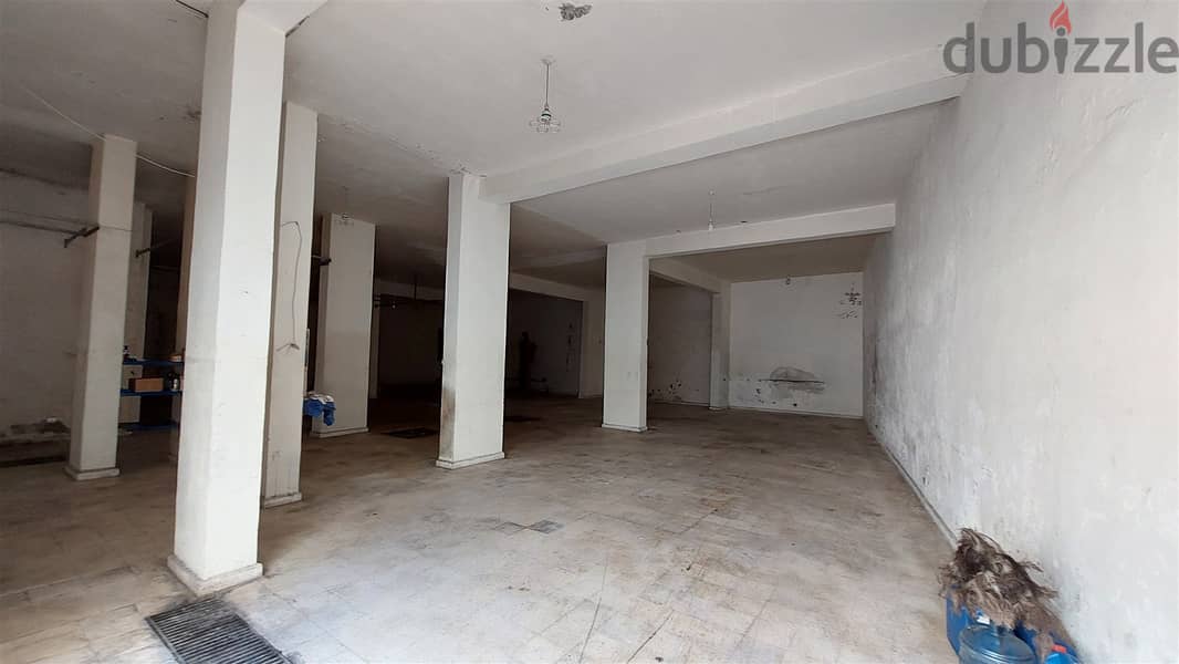 Large Warehouse With Office In Mezher مستودع كبير مع مكتب في مزهر 2