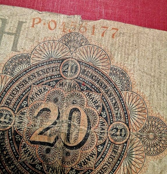 1914 Germany 20 Mark low grade banknote 4