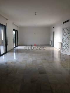 Huge 440M2 Apartment for Sale in Bayada - شقة كبيرة للبيع في البياضة 0