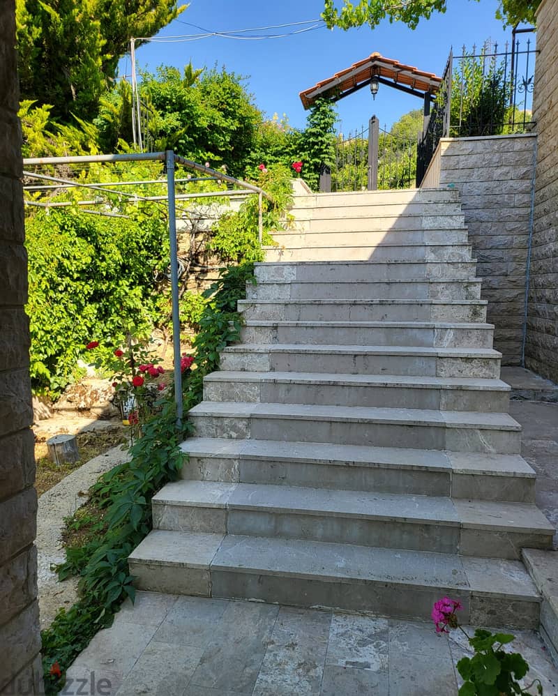 850m2 Lebanese style Villa + gardens+mountain view for sale in Bikfaya 13
