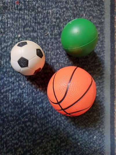 Model Balls ( 3 ) كرة نموذجية عدد