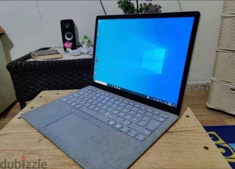 Microsoft surface laptop 2 (256) 3