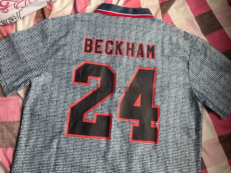 beckham vintage Manchester United 92’ jersey 3