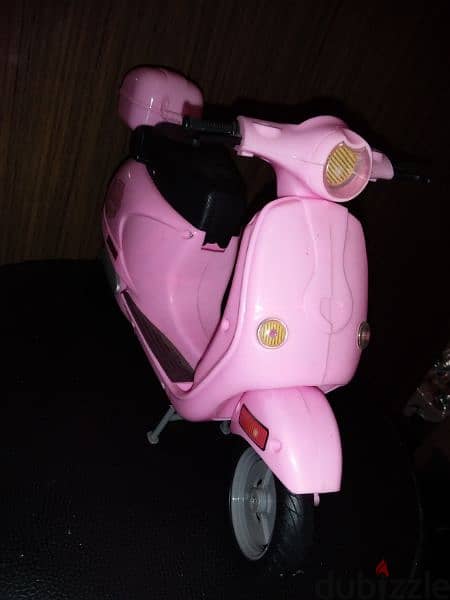 Barbie VESPA can stand Great As New Mattel perfect to Barbie girl