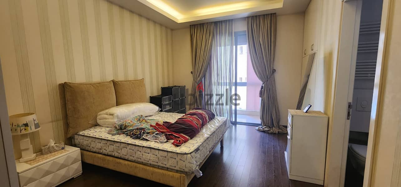 L12541-Luxurious 4- Bedroom Apartment for Sale in Mar Takla Baabda 11