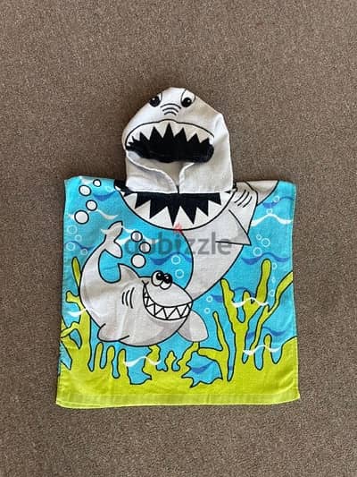 Baby shark towel