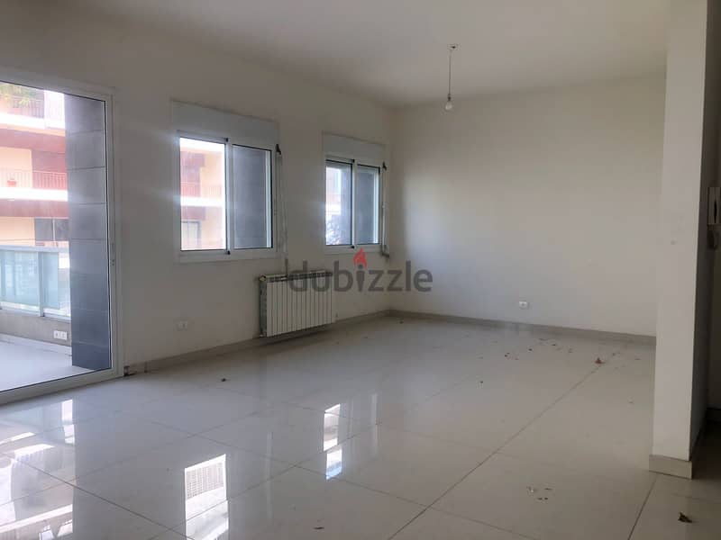 New Catchy Apartment for Sale in Jal el Dib 200M2- شقة للبيع بجل الديب 4