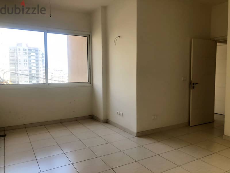New Catchy Apartment for Sale in Jal el Dib 200M2- شقة للبيع بجل الديب 8