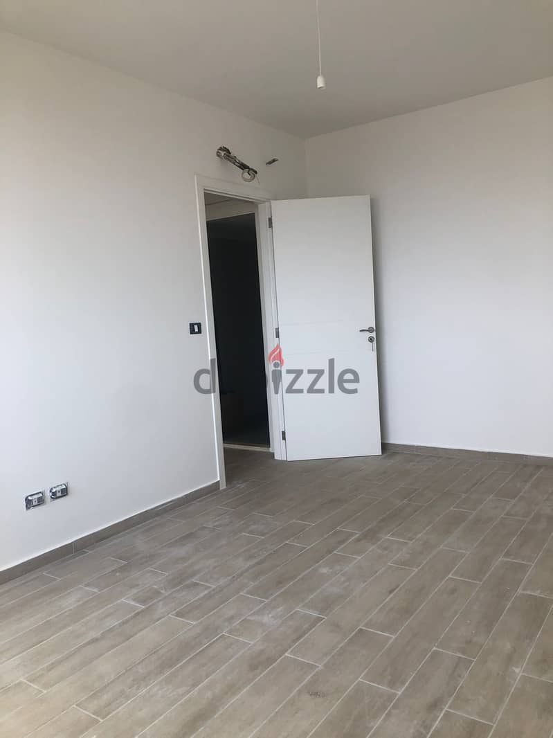 New apartment for sale in Mazra3et Yashouh 110M2 - شقة جديدة للبيع 3