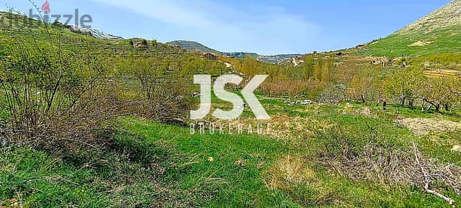 L12040-Land for Sale In Chabrouh With Unlockable View