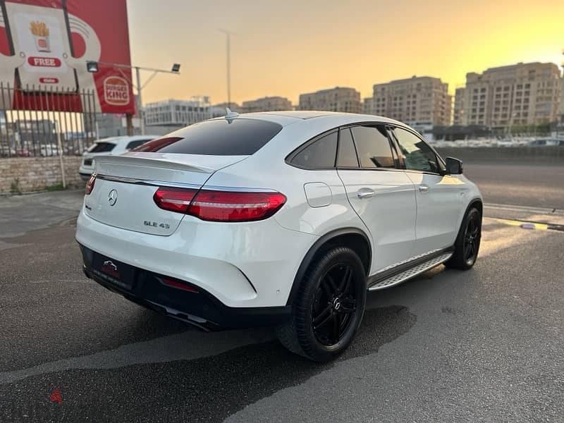 MERCEDES GLE 43 COUPE 2018 3