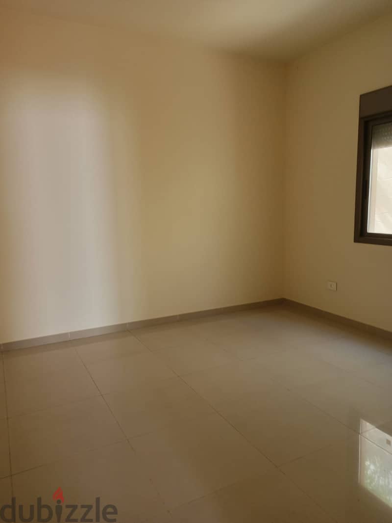 A 200 m2 apartment for sale, calm and quite area in AntElias 12