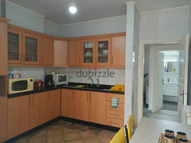 145m2 ground floor apartment with 70m2 terrace for sale in Dik El Mehd 7