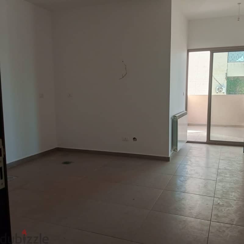 Apartment for sale in Kfarahbeb شقة للبيع في كفرحباب 6