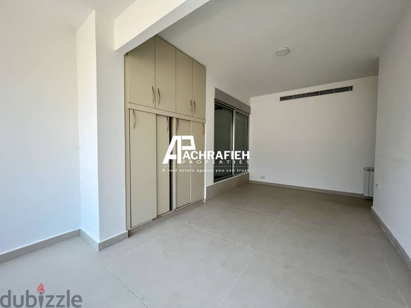 Apartment For Sale In Achrafieh - شقة للبيع في الأشرفية 14