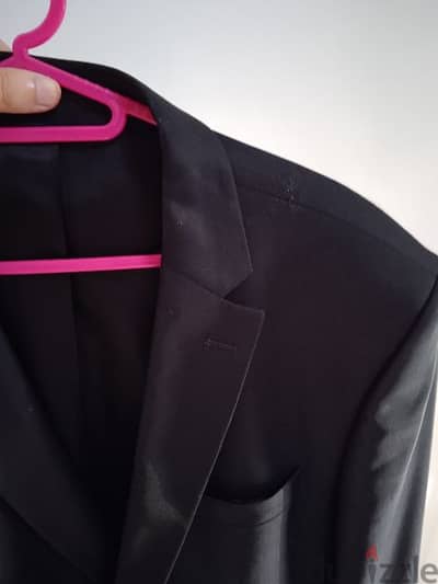 pellini suit like new