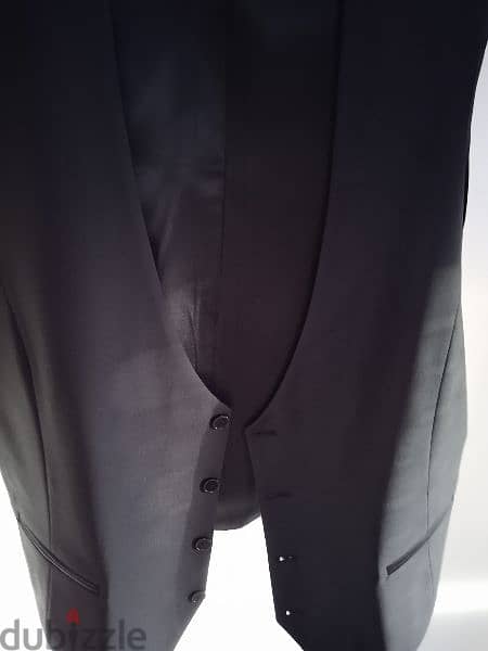 pellini suit like new 8