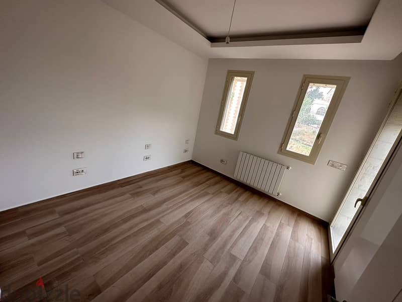Apartment for sale in Qennabet Broumana/New/View شقة للبيع في قنابة بر 4