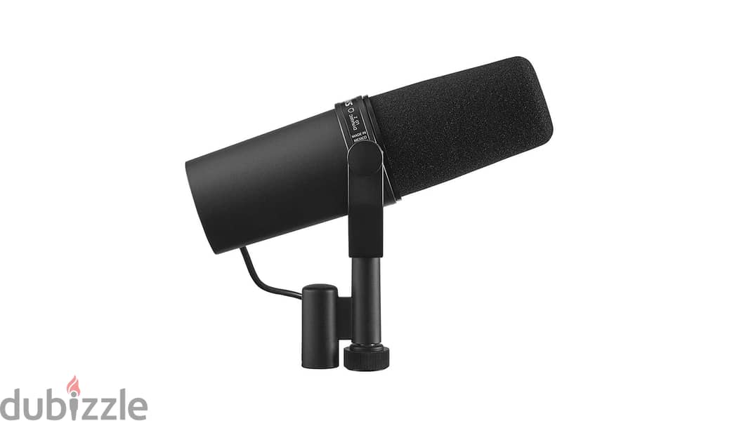 Shure SM7B Dynamic Vocal Mic 1