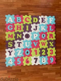 Foam puzzle map Alphabet and numbers