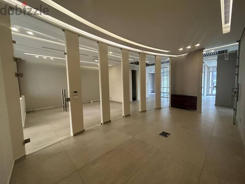L12564-386 SQM Office for Rent in a Commercial Building in DownTown 2