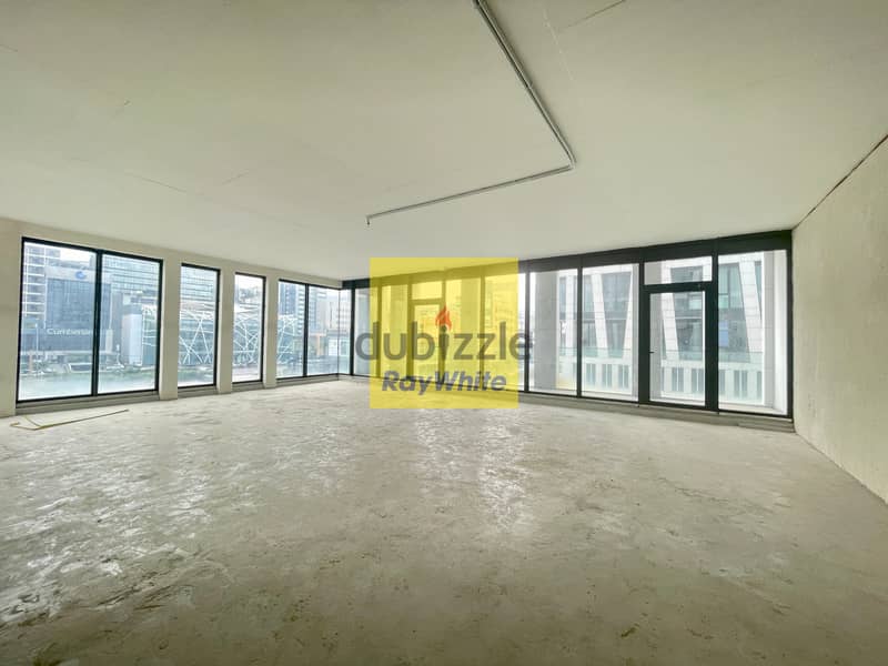 Office for rent in Waterfront City Dbayehمكتب للايجار في ووترفرونت سيت 2