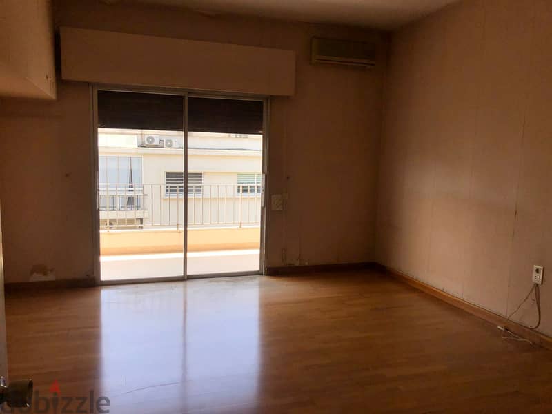 L12580-400 SQM Apartment for Sale in Badaro 24-Hour Electricity! 4
