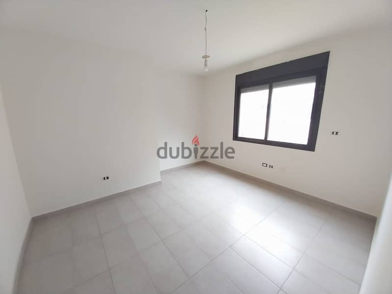 Apartment for sale in Mazraat Yachou3/Garden شقة  للبيع في مزرعة يشوع 7
