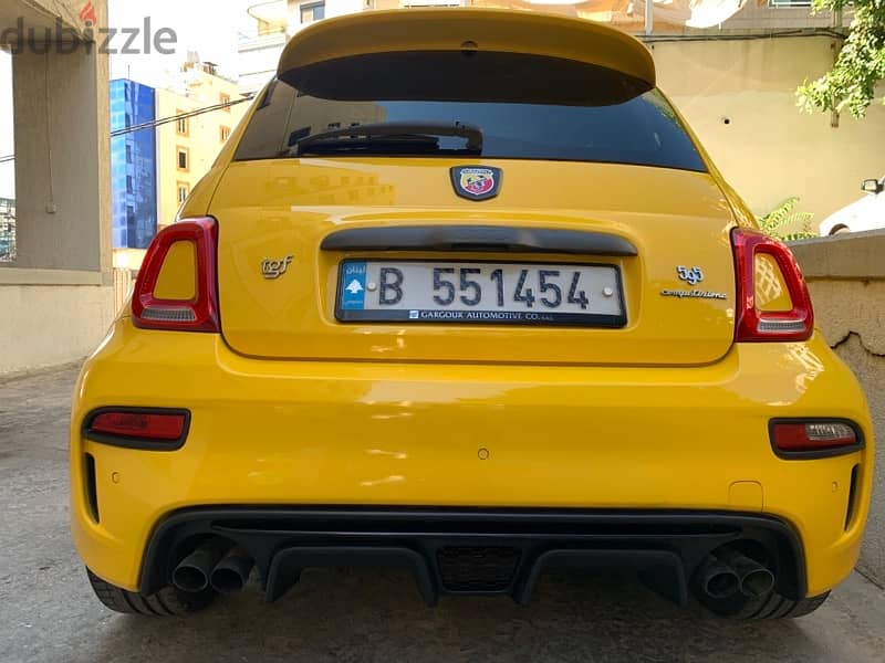 Abarth 595 Competizione tgf. One Owner, Like New 26.500$ due to travel 11