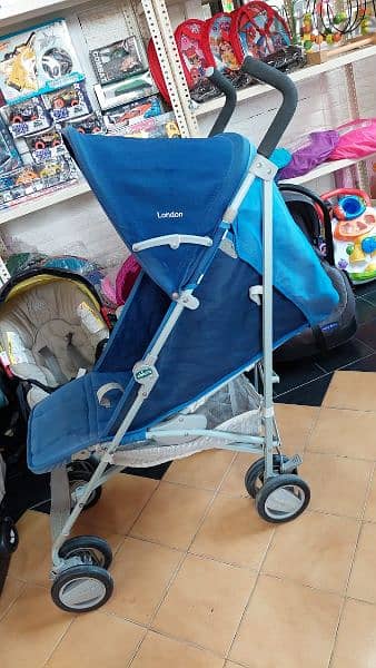 Chicco Stroller travel in good condition 0